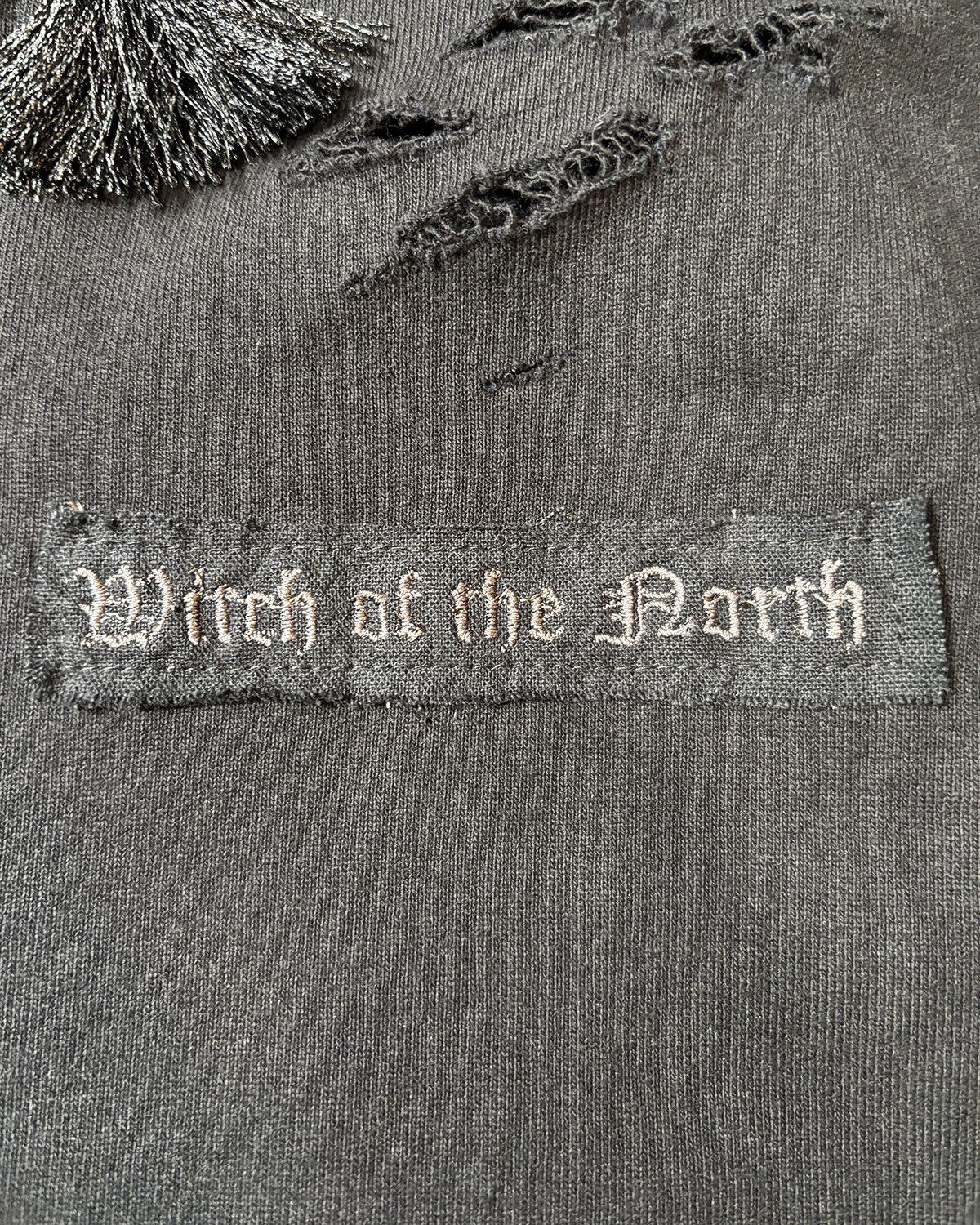 SIGIL ZIP-UP HOODIE